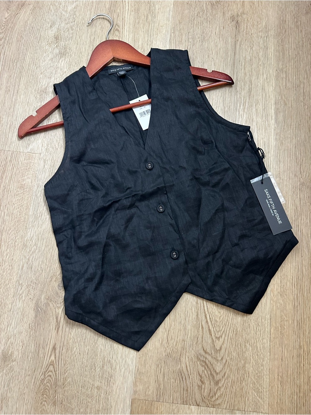 NWT Saks Fifth Avenue 100% Linen Black Button Down V- Neck Fitted Vest Top